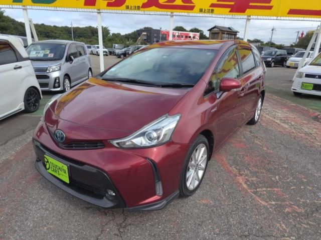 TOYOTA PRIUS Alpha 2017