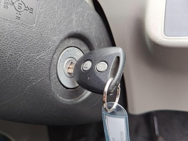 DAIHATSU MIRA e:S 2016