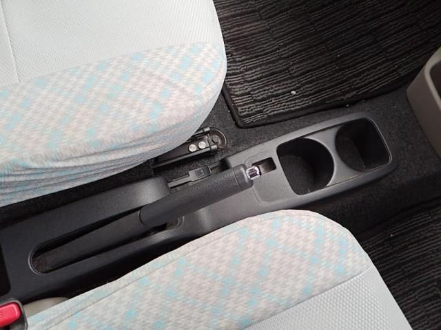 DAIHATSU MIRA e:S 2016