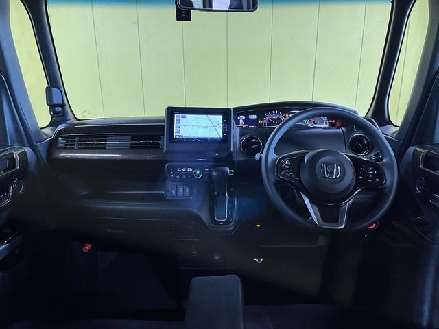 HONDA N BOX CUSTOM 2020