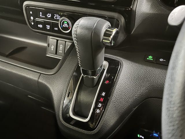 HONDA N BOX CUSTOM 2021