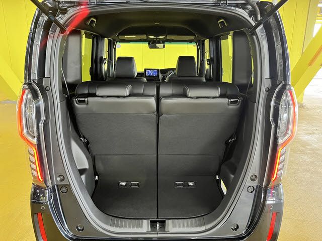 HONDA N BOX CUSTOM 2021