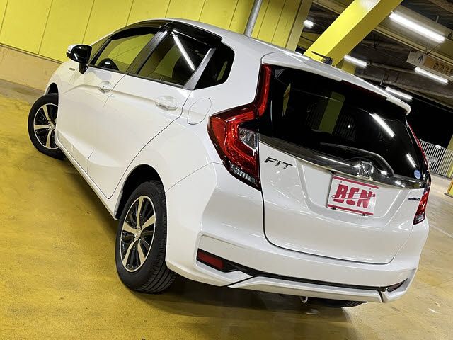 HONDA FIT HYBRID 2018