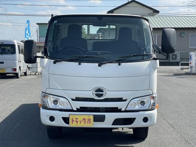 HINO DUTRO 2020