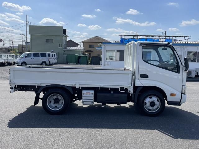 HINO DUTRO 2020