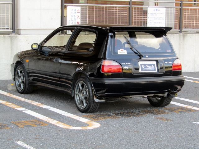 NISSAN PULSAR hatchback 4WD 1992