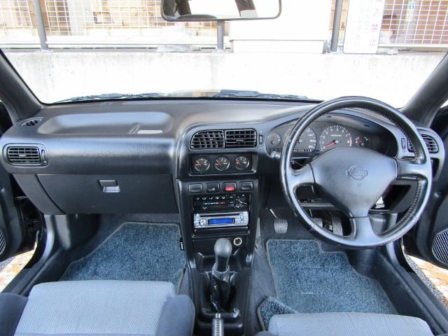 NISSAN PULSAR hatchback 4WD 1992