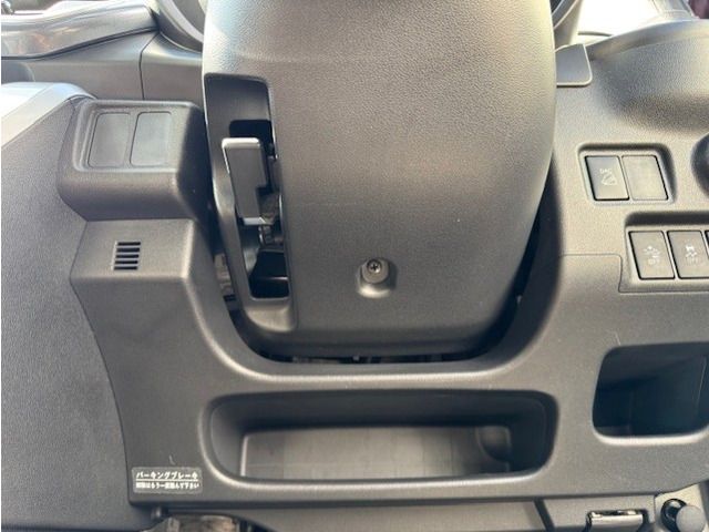 DAIHATSU CAST ACTIVA 4WD 2015