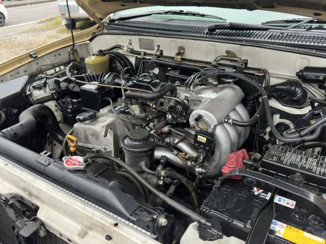 TOYOTA HILUXSURF wagon 2WD 2002