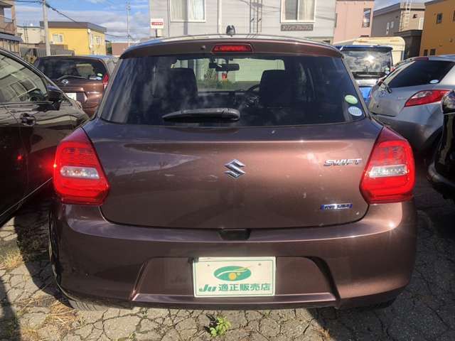 SUZUKI SWIFT 4WD 2017