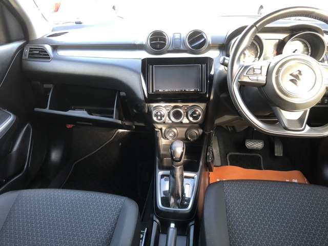 SUZUKI SWIFT 4WD 2017