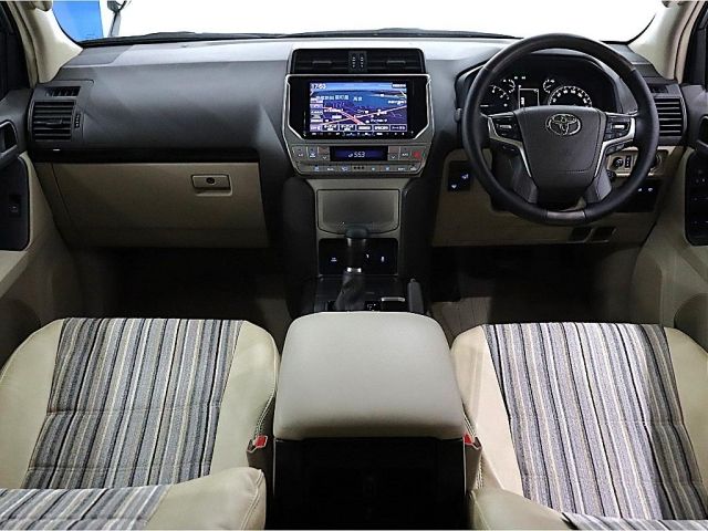 TOYOTA LANDCRUISER PRADO 2020