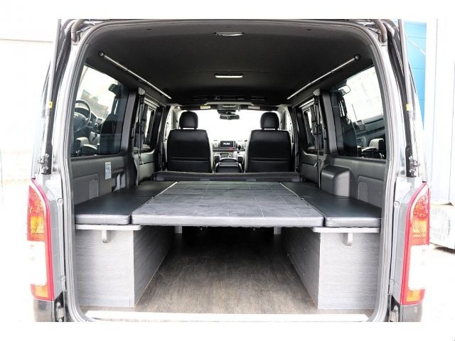 TOYOTA HIACE van 2WD 2020