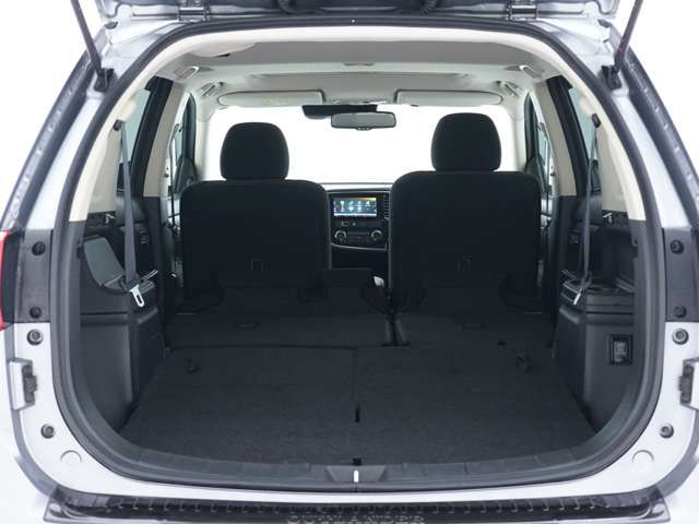 MITSUBISHI OUTLANDER 4WD 2017