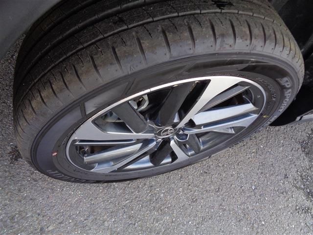 TOYOTA COROLLA CROSS 2024