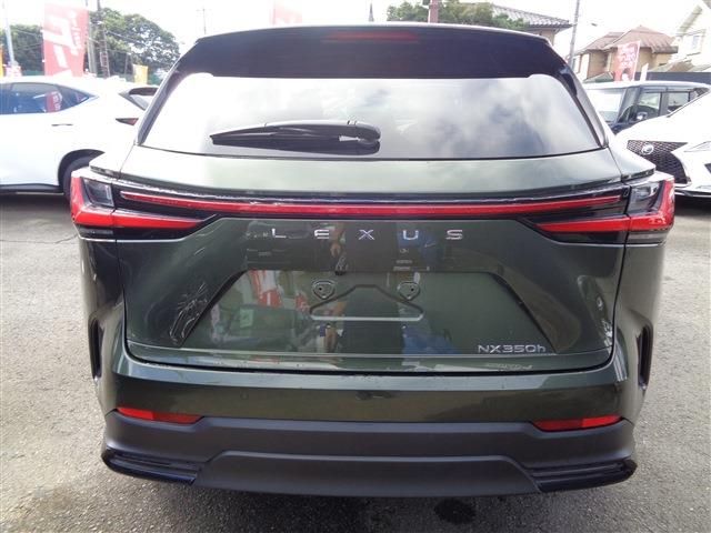 TOYOTA LEXUS NX350h 2022