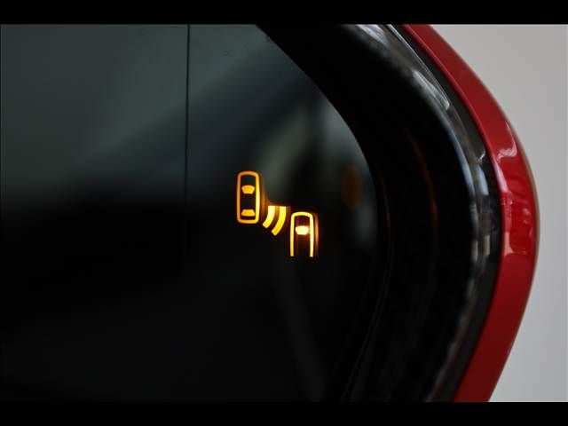 TOYOTA PRIUS PHV 2021