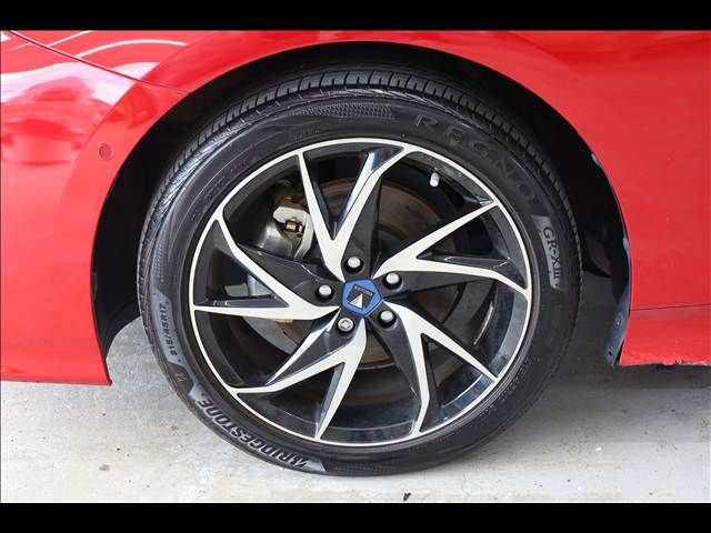 TOYOTA PRIUS PHV 2021