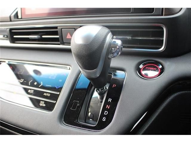 HONDA ODYSSEY e:HEV 2021