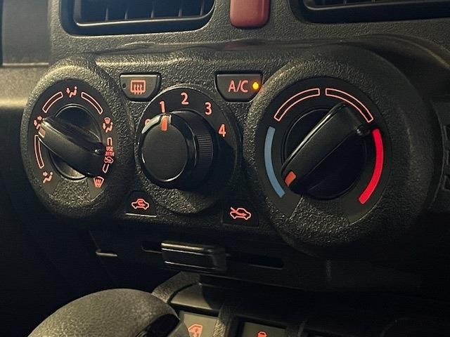 SUZUKI JIMNY 4WD 2025