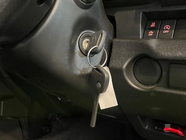 SUZUKI JIMNY 4WD 2025