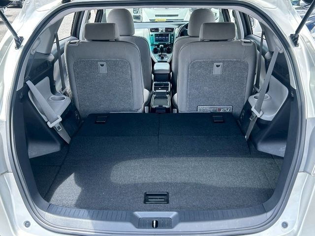 TOYOTA MARK X ZIO 2008