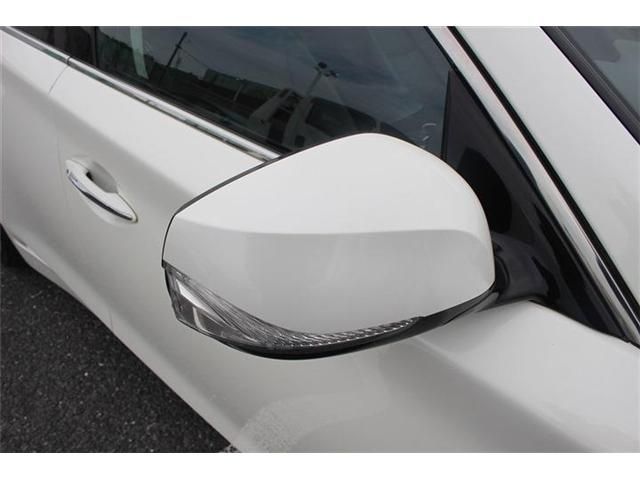 NISSAN SKYLINE HYBRID 2019