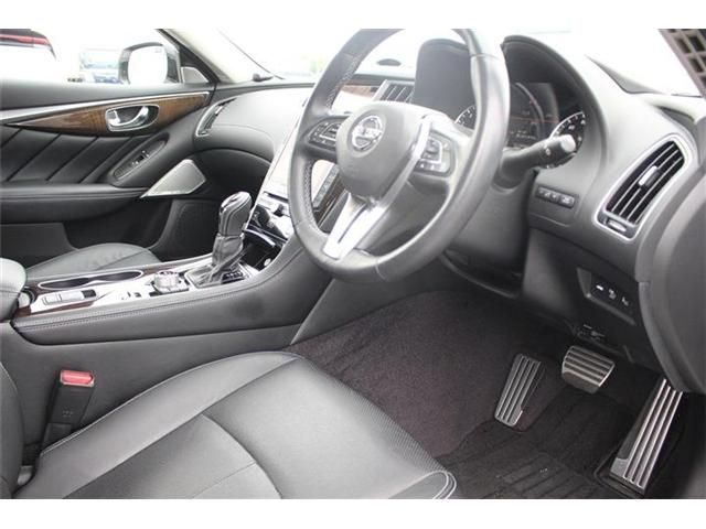 NISSAN SKYLINE HYBRID 2019