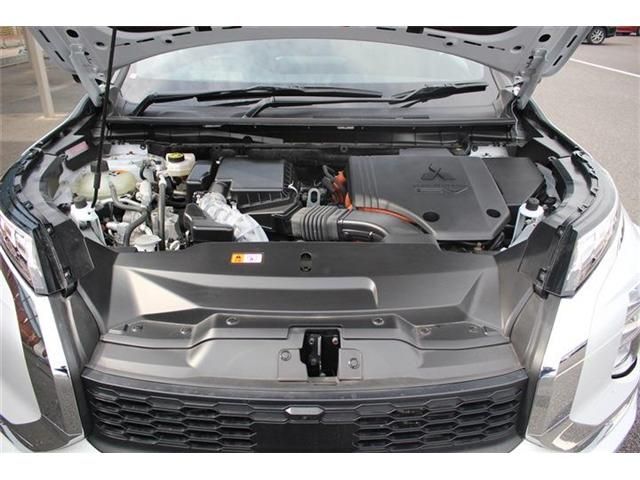 MITSUBISHI OUTLANDER PHEV 2023