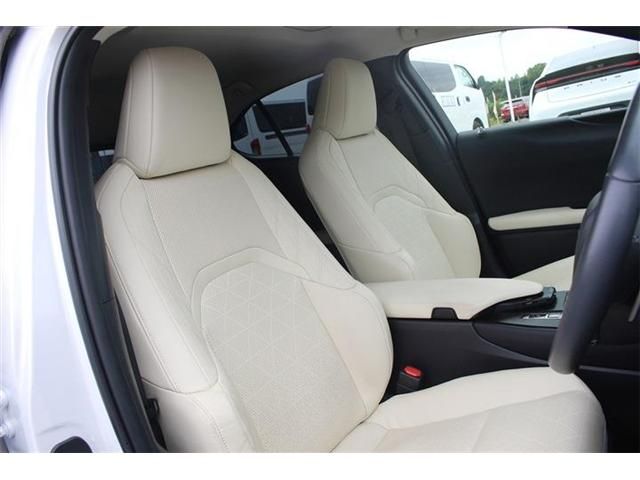 TOYOTA LEXUS UX300e 2021