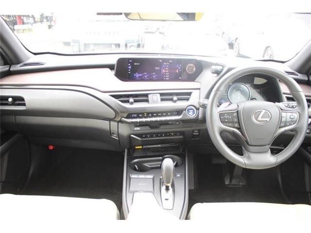 TOYOTA LEXUS UX300e 2021