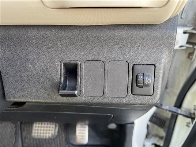 DAIHATSU MIRA Cocoa 2010