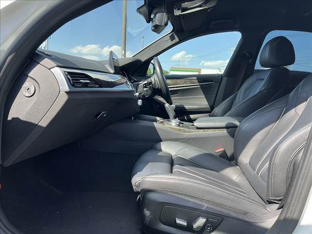 BMW BMW 5series sedan 2017