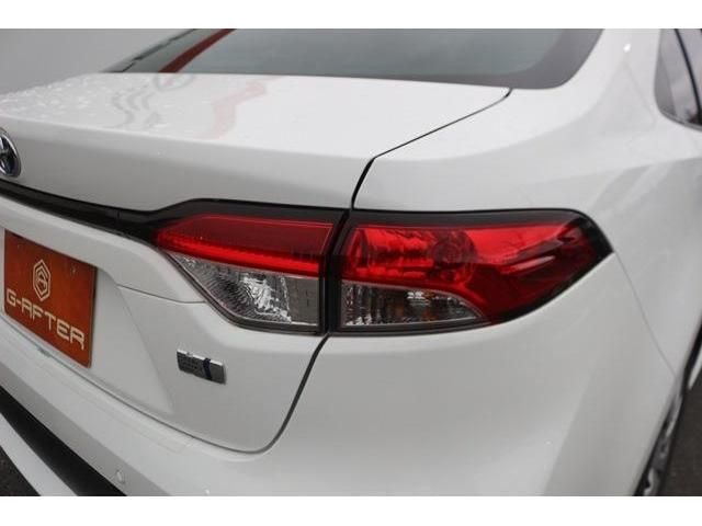 TOYOTA COROLLA sedan HYBRID 2023