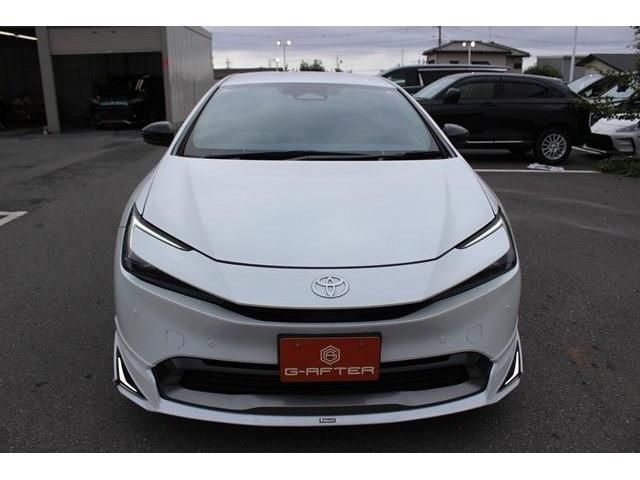 TOYOTA PRIUS 2023
