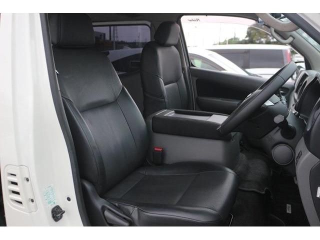 NISSAN NV350 CARAVAN 2020