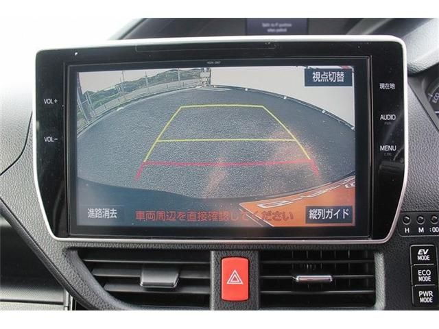 TOYOTA VOXY HYBRID 2017