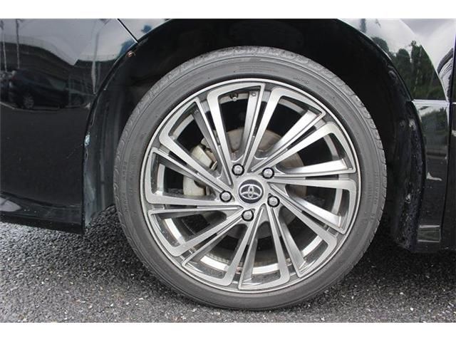 TOYOTA VOXY HYBRID 2017