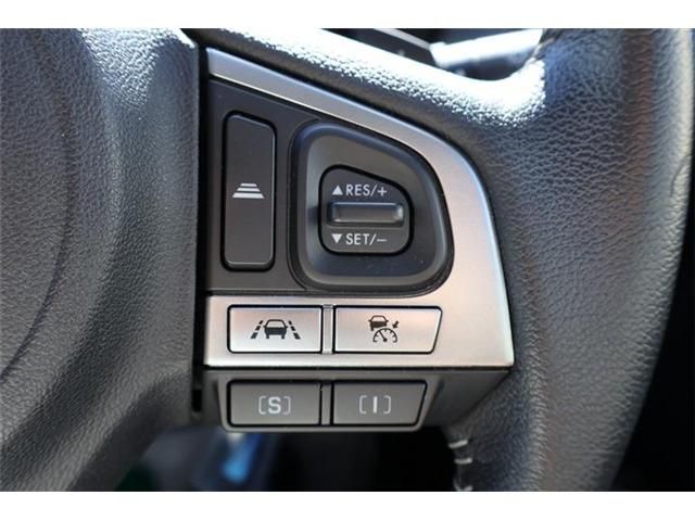 SUBARU FORESTER 2017