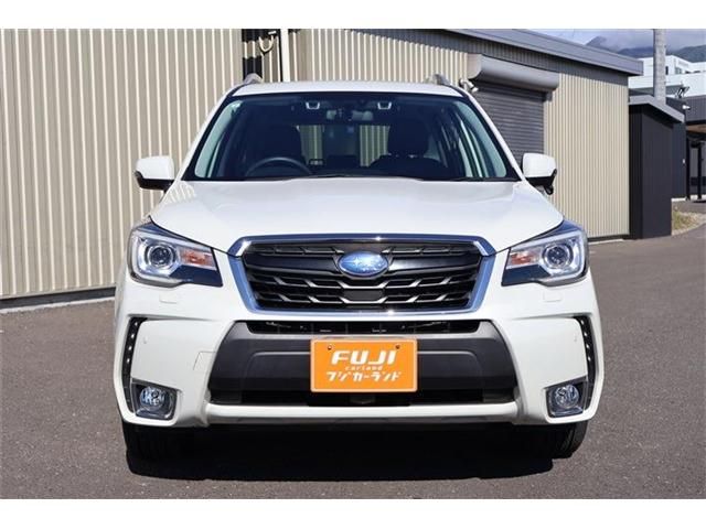 SUBARU FORESTER 2017