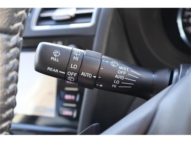 SUBARU FORESTER 2017