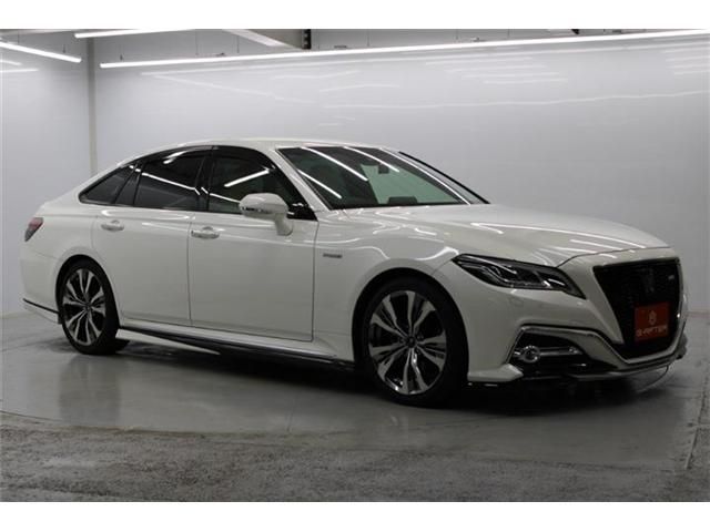 TOYOTA CROWN sedan hybrid 2018