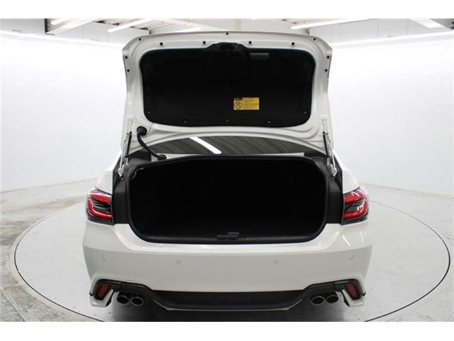 TOYOTA CROWN sedan hybrid 2018