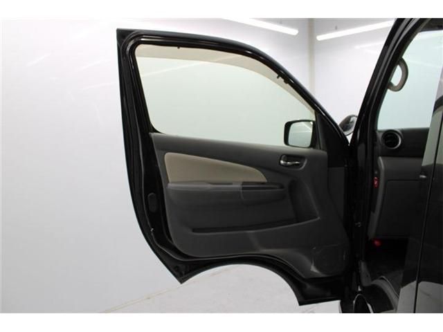 NISSAN CARAVAN wagon 2016