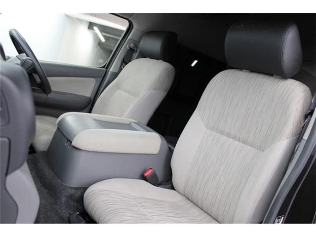 NISSAN CARAVAN wagon 2016