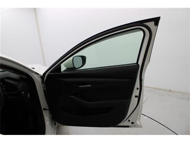 MAZDA MAZDA3 SEDAN 2019