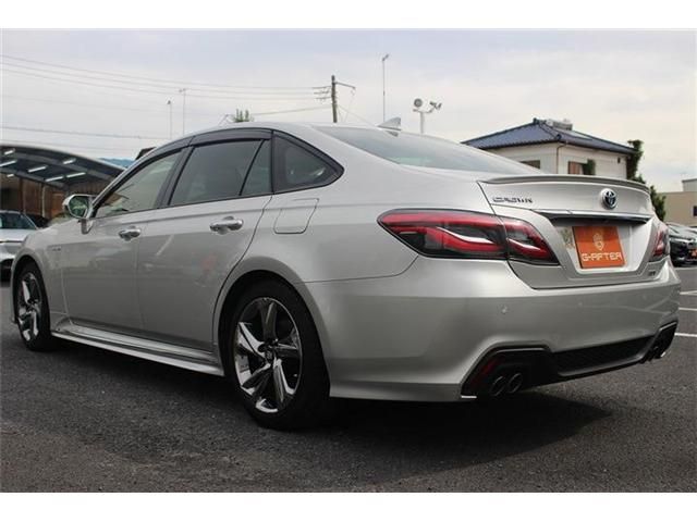 TOYOTA CROWN sedan hybrid 2018