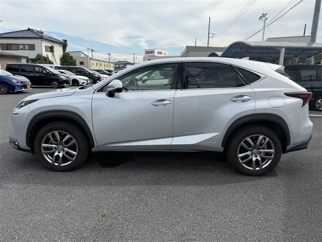 TOYOTA LEXUS NX300h 2014