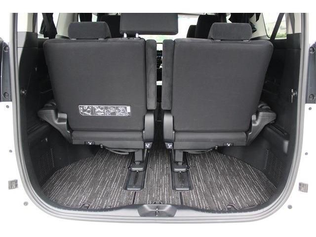 TOYOTA VELLFIRE 2015