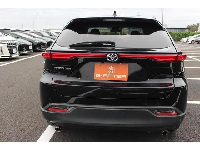 TOYOTA HARRIER 2WD 2022